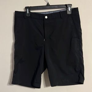 Men’s black Nike Dri-Fit golf shorts size M or 32